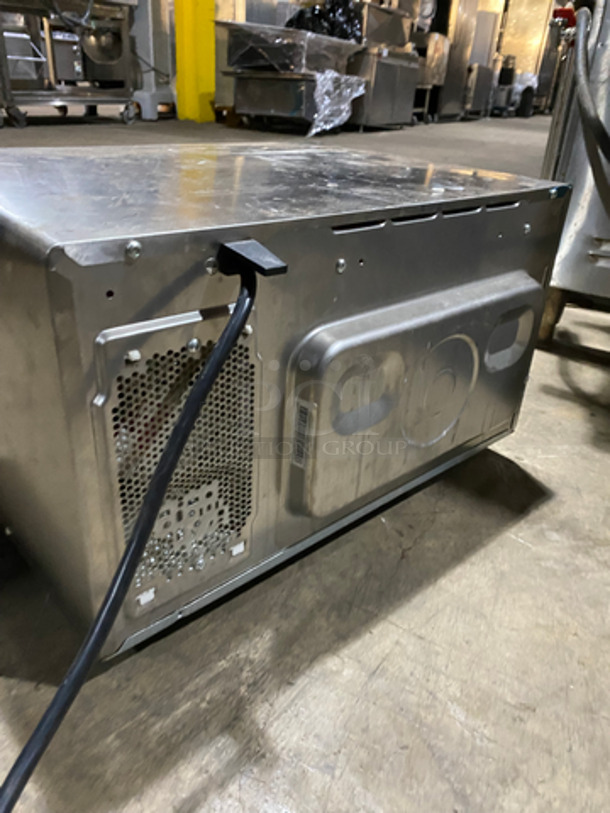 Spectrum Commercial Countertop Dial Control Microwave Oven! All Stainless Steel! Model: EMW1000SD SN: EMW1D030005849 120V 60HZ - Image 3 of 8
