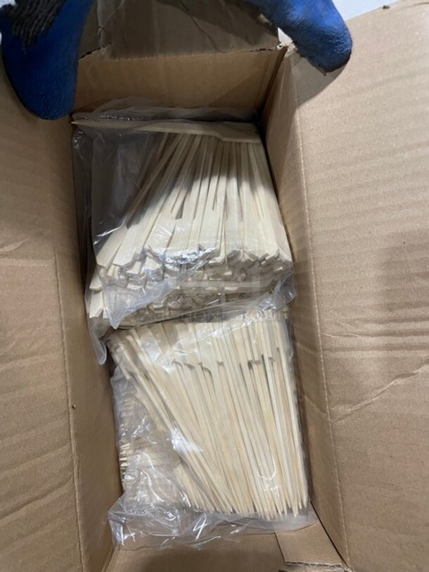 NEW In Box! Sani-Sure Bamboo 4.5" Paddle Picks! With NEW In Box Sani-Sure Bamboo 10" Arrow Picks! 2X Your Bid!  - Image 3 of 6