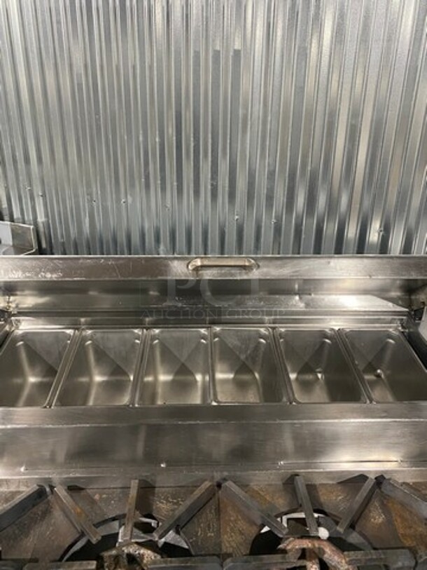 GREAT! RARE FIND Jade Range Commercial Natural Gas Powered 4 Burner Stove! With Refrigerated Prep Table on Top! With 2 Drawer Refrigerated Storage Space Underneath! All Stainless Steel! On Casters! Condenser Model M4PHA035IAP2! 115V! - Image 5 of 12