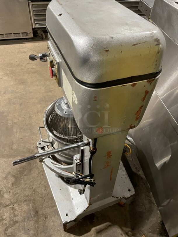 30 Quart Commercial Floor Style Planetary Mixer! With Stainless Steel Wire Whisk & Aluminum Flat Beater Attachment! With Stainless Steel Mixing Bowl! 110/220V 1 Phase! - Image 4 of 10