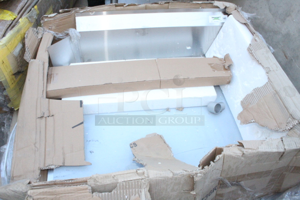 BRAND NEW SCRATCH & DENT! Regency 600CDT36R 16 Gauge 3' Clean Dish Table - Right Drainboard. Box is damaged. May have pieces missing.  - Image 4 of 5