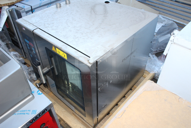 BRAND NEW SCRATCH & DENT! Alto-Shaam CTC6-10E-NT Combitherm Electric Boiler-Free 7 Pan Combi Oven - 440-480V, 3 Phase. Unit is slightly dentedon the back top side.  - Image 2 of 6