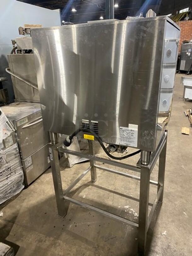 BKI By Giorik Commercial Electric Powered Combi Convection Oven! With View Through Door! With Built In Pan Rack! With Digital Touch Controls! All Stainless Steel! On Legs! Model: COMBI1.06 SN: 102005A000001 208V 60HZ 3 Phase - Image 3 of 12