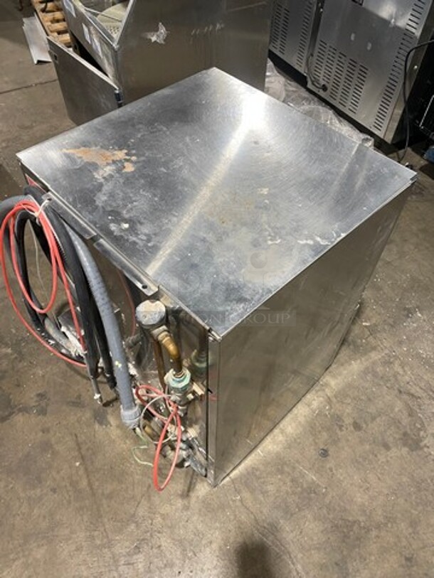 Noble Commercial Undercounter Dishwasher! All Stainless Steel! Model: WAREFORCEUH30 SN: 17I338954 208/230V 1 Phase - Image 10 of 10