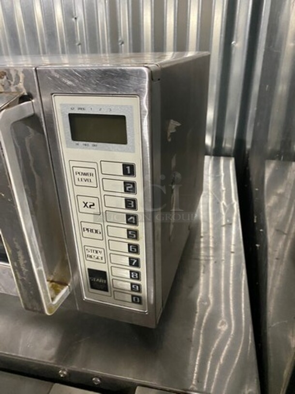 Summit Commercial Countertop Microwave Oven! All Stainless Steel! Model: SCM1000SS 120V - Image 3 of 8