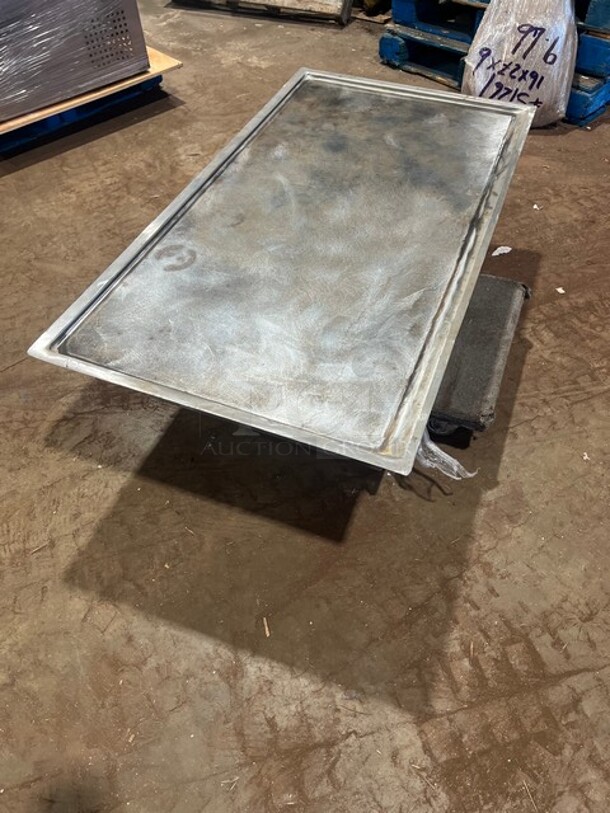 NEVER USED! Garland Commercial Drop-In Electric Powered Teppanyaki Style Griddle! All Stainless Steel! Model: E22-36-36GMX!  - Image 2 of 6