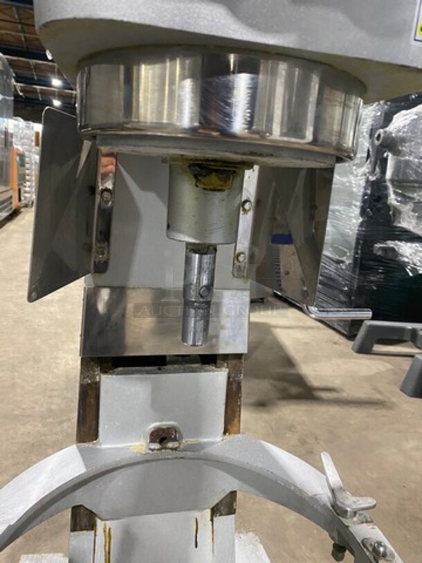 Argento 30 Quart All Stainless Steel Planetary Mixer! MODEL AEPM30 SN:19010300037 110V 1PH - Image 5 of 9