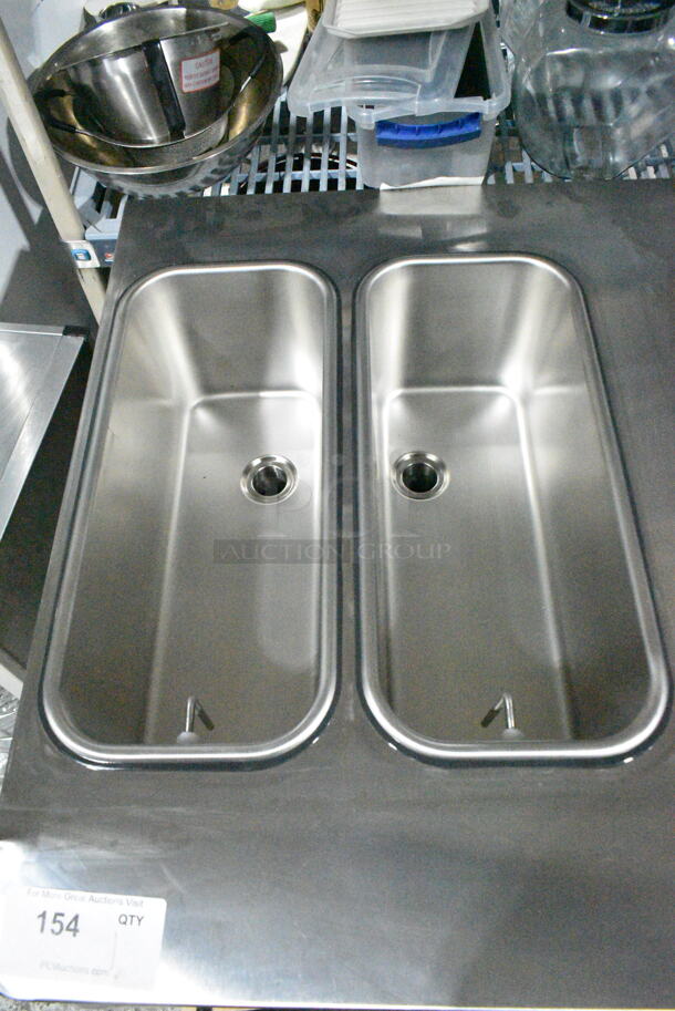 BRAND NEW SCRATCH AND DENT! 2024 Stoelting F131-38I2-SAMS Stainless Steel Commercial Air Cooled Countertop 2 Flavor w/ Twist Soft Serve Ice Cream Machine. 208-240 Volts, 1 Phase. - Image 4 of 7