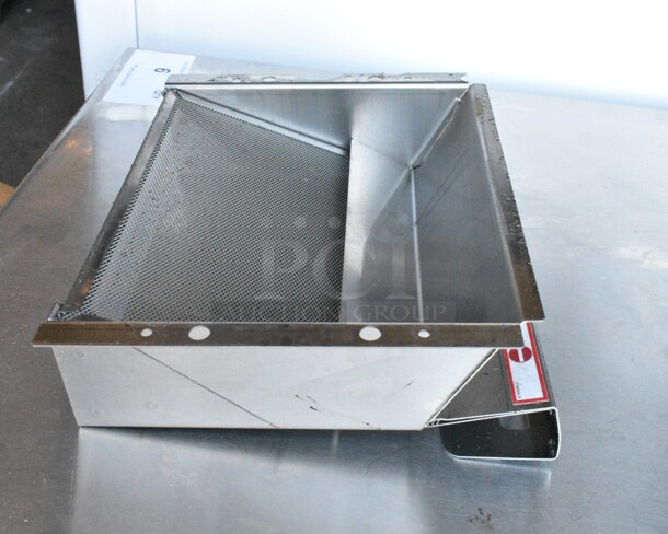 BRAND NEW SCRATCH AND DENT! 2024 Blodgett BLCT-6E Stainless Steel Commercial Mini Countertop Combi Convection Oven. 208 Volts, 3 Phase.  - Image 6 of 10