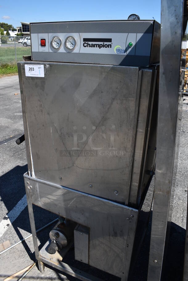 Champion DH2000 Stainless Steel Commercial Straight Pass Through Dishwasher. 208-240 Volts, 3 Phase. 30x30x67 - Image 3 of 8