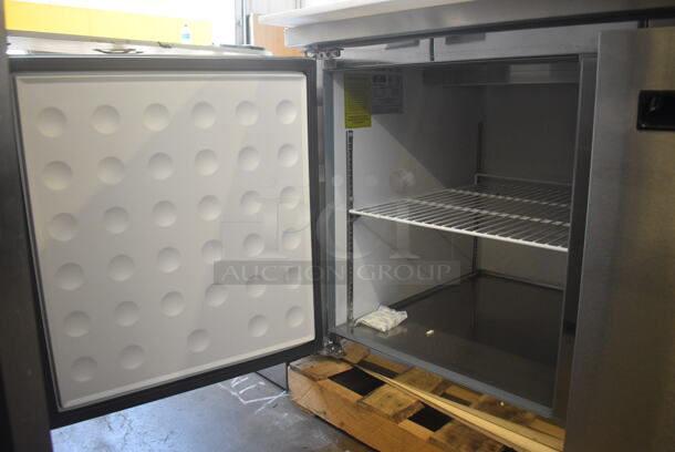 BRAND NEW SCRATCH AND DENT! Arctic Air APP94RZ 94" Three Door Pizza Prep Refrigerator Cooler Table w/ Cutting Board. 115 Volt, 1 Phase. Tested and Working! - Image 11 of 12