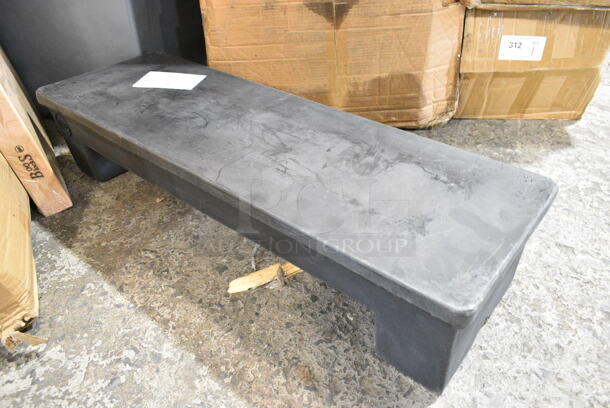 4 BRAND NEW SCRATCH AND DENT! Items Including 3 Regency 600D36128PSJ 36" x 12" x 8" Plastic Narrow Dunnage Rack - 750 lb. Capacity and 1 Gray Poly Slim Jim Trash Can. 4 Times Your Bid!  - Image 4 of 7