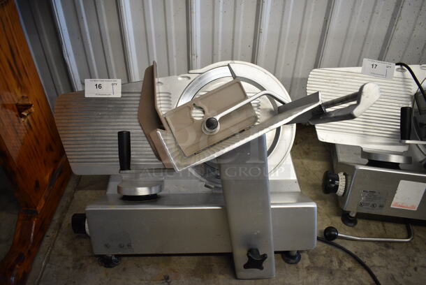 Bizerba Model SE 12 Stainless Steel Commercial Countertop Meat Slicer. 120 Volts, 1 Phase. 28x21x22. Tested and Working!