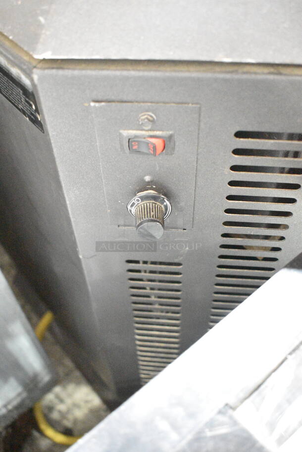 Napoleon GDS50-N Metal Gas Powered Fireplace.  - Image 5 of 8