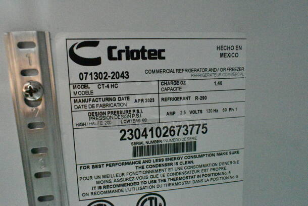 BRAND NEW SCRATCH AND DENT! 2023 Criotec CT-4 HC Single Door Reach In Cooler Merchandiser w/ Poly Coated Racks. 115 Volts, 1 Phase. Tested and Working! - Image 5 of 5
