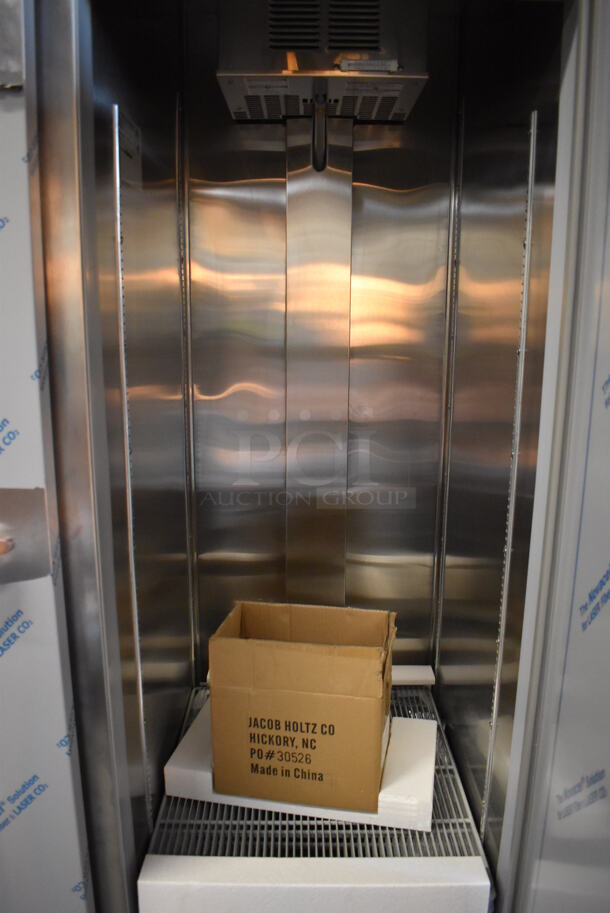 BRAND NEW! Beverage Air HBRF49HC-1-A Stainless Steel Commercial 2 Door Reach In Cooler Freezer Combo Unit on Commercial Casters. Comes w/ Poly Coated Racks. 115 Volts, 1 Phase. 51.5x32x84. Tested and Working! - Image 9 of 12