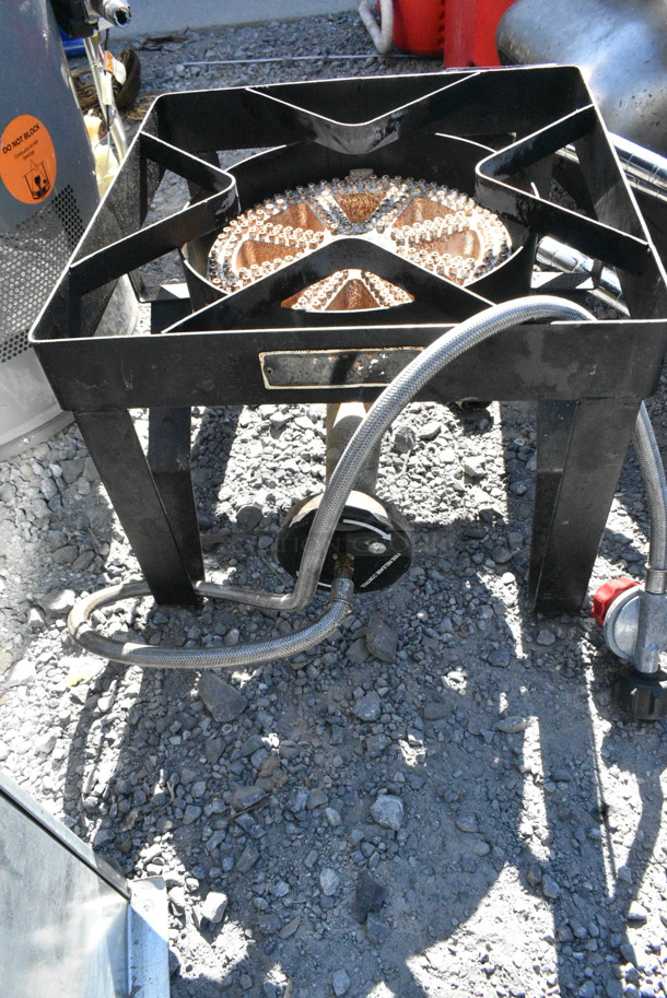 Metal Propane Gas Powered Single Burner Stock Pot Range.  - Image 3 of 3