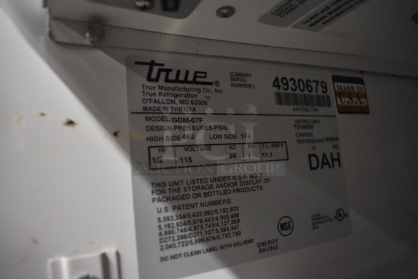 True GDM-07F Commercial Stainless Steel Countertop Merchandiser Freezer With Polycoated Shelves On Commercial Casters With Black Cabinet. 115V, 1 Phase. Tested and Powers On But Does Not Get Cold - Image 8 of 8