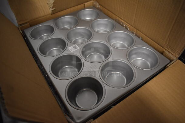 Box of 6 BRAND NEW! Focus Metal 12 Cup Pecan Roll Baking Pans. 13.5x18x2 - Image 2 of 4