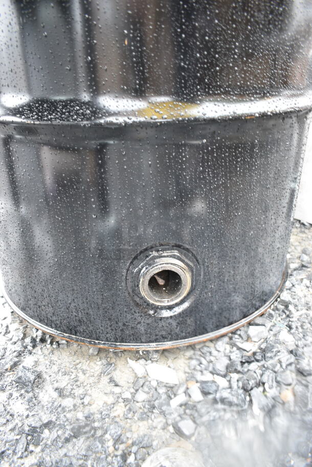 BRAND NEW SCRATCH AND DENT! Tornado 20095944 95944 55 Gallon Drum for Jumbo Air Industrial Vacuums - Image 5 of 6