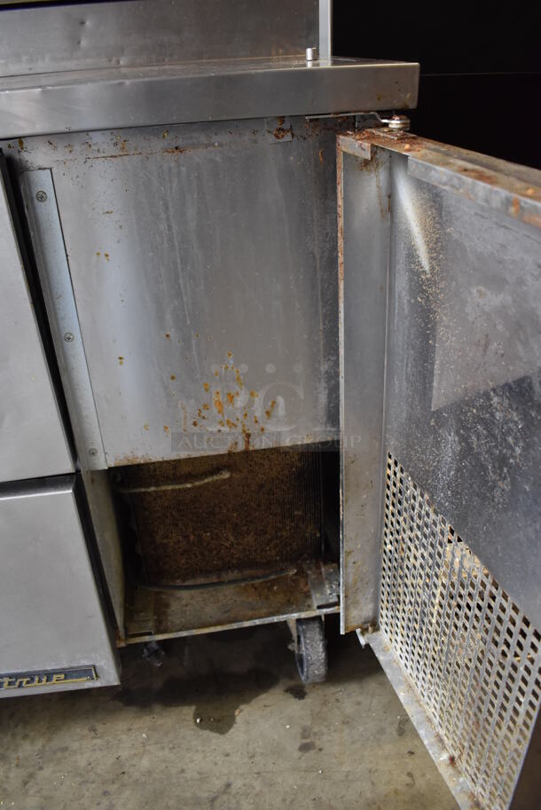 True Stainless Steel Commercial Pizza Prep Table w/ 2 Drawers on Commercial Casters. 115 Volts, 1 Phase. 45x33x42. Tested and Working! - Image 9 of 10