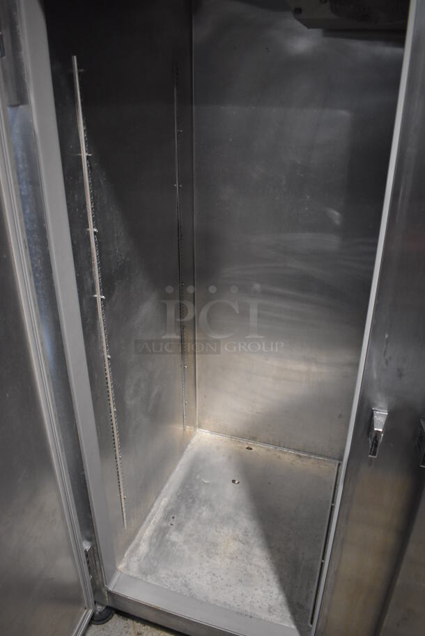 Continental 2RE Stainless Steel Commercial 2 Door Reach In Cooler on Commercial Casters. 115 Volts, 1 Phase. 54x36x82. Tested and Powers On But Does Not Get Cold - Image 5 of 7