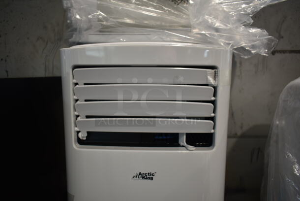BRAND NEW SCRATCH AND DENT! Arctic King KAP10R1CWT 10,000 10K BTU Portable Air Conditioner Dehumidifier. 115 Volts, 1 Phase. Tested and Working! - Image 4 of 5