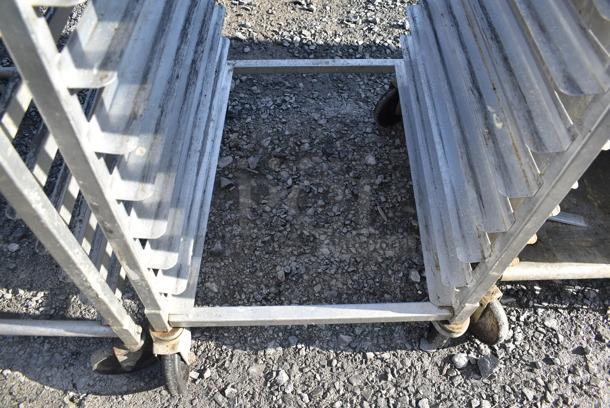 Metal Commercial Pan Transport Rack on Commercial Casters. 20.5x26x38 - Image 4 of 4