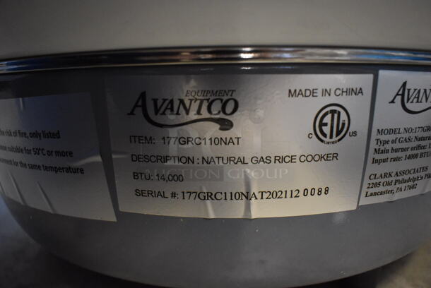BRAND NEW IN BOX! Avantco 177GRC110NAT  Metal Commercial Countertop Natural Gas Powered 110 Cup (55 Cup Raw) Rice Cooker. 14,000 BTU. 24x18x18. Tested and Working! - Image 6 of 7