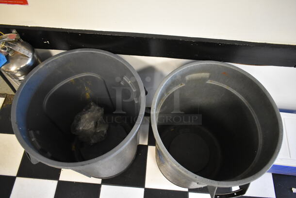 ALL ONE MONEY! Lot of 2 Gray Trash Cans, Blue and White Portable Cooler and Stepstool. Does Not Include Fire Extinguisher. (kitchen) - Image 7 of 9
