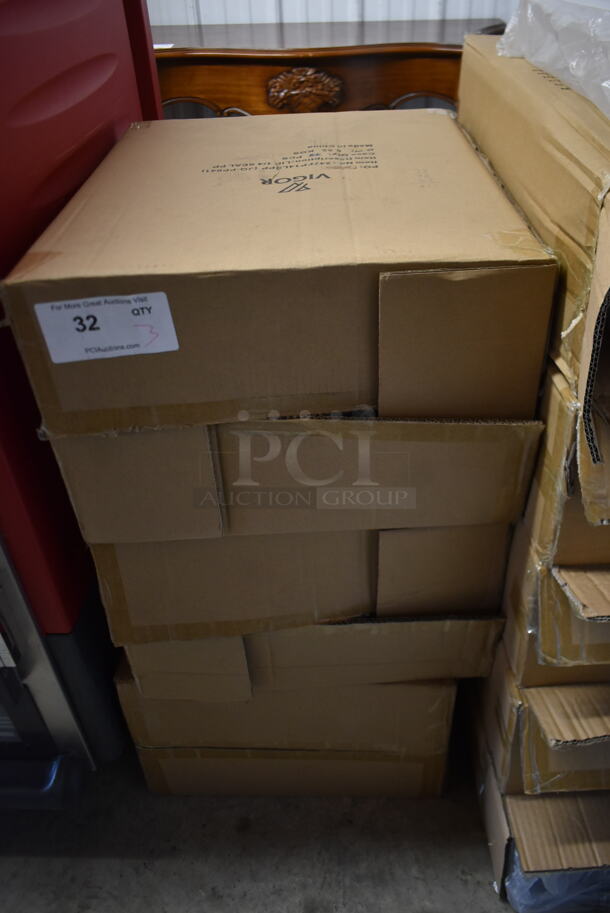 3 Boxes of 72 BRAND NEW! Vigor 247FP138PP 1/4 Size Translucent Polypropylene Secure Sealing Lid. 5 Pans Missing. 3 Times Your Bid! - Image 3 of 4
