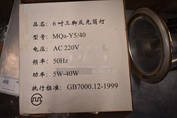 Box of 16 BRAND NEW! Dongnan MQa-Y5/40 Light Fixture. - Image 7 of 7