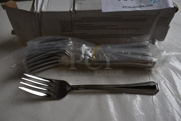 12 BRAND NEW IN BOX! Winco 0035-06 Stainless Steel Victoria Salad Forks. 7
