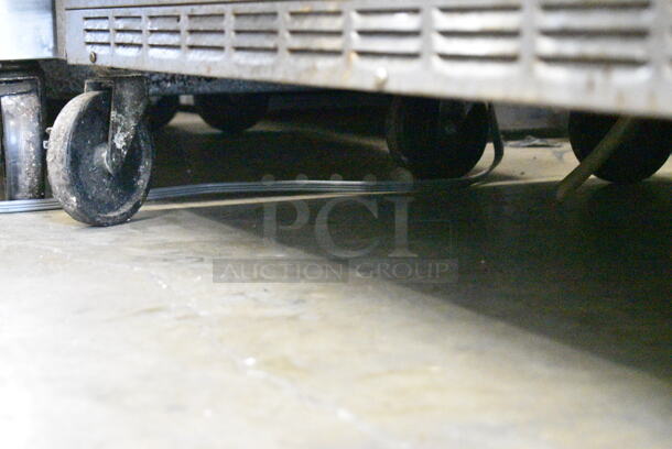 Beverage Air SPE60-24M Stainless Steel Commercial Sandwich Salad Prep Table Bain Marie Mega Top on Commercial Casters. 115 Volts, 1 Phase. Tested and Powers On But Does Not Get Cold - Image 7 of 7