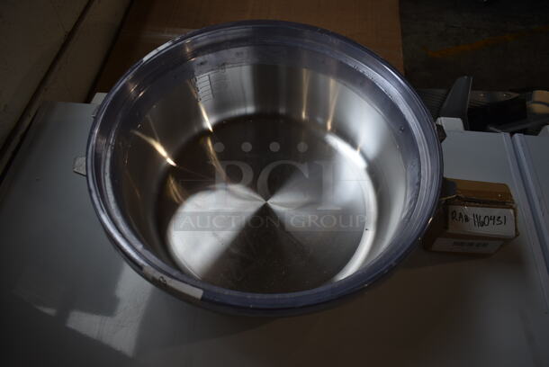 BRAND NEW SCRATCH AND DENT! Stainless Steel Rice Cooker Insert and Box of 4 Commercial Casters. - Image 3 of 8