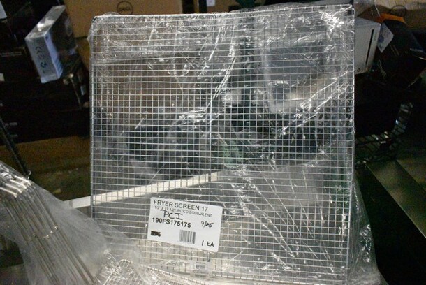 4 BRAND NEW SCRATCH AND DENT! Items Including 4076X5SFSKMR Choice Rectangular 6" x 5" Fine Mesh Skimmer, 2 190FBPRSS145 14 1/2" x 6" Fryer Basket Press, 190FS175175 Pitco P6072186 Equivalent 17 1/2" x 17 1/2" Mesh Fryer Screen. 4 Times Your Bid! - Image 7 of 8