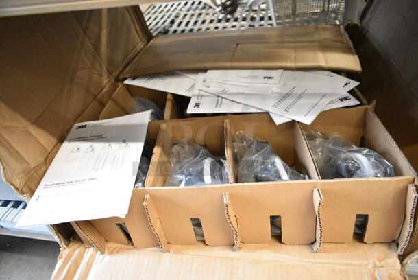 BRAND NEW SCRATCH AND DENT! Box of 11 3M Water Filtration Products 6213003 Filter Head - Image 2 of 5