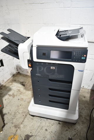 HP BOISB-0703-00 Floor Style Printer. 