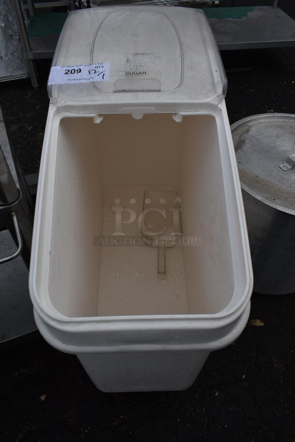 White Poly Ingredient Bin w/ Lid on Commercial Casters. - Image 3 of 3