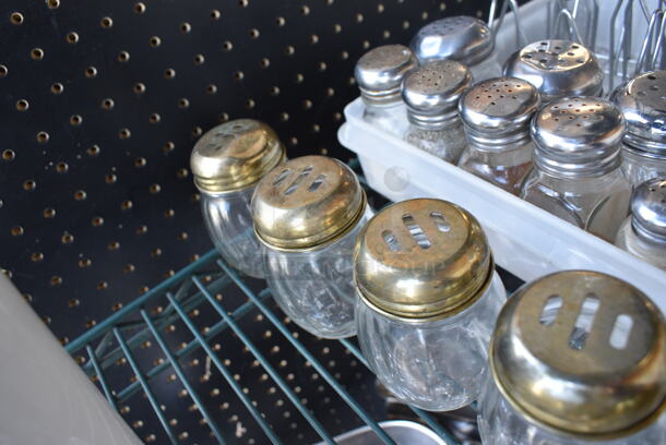 6 Glass Seasoning Shakers w/ Lids. 3x3x3.5. 6 Times Your Bid! - Image 3 of 3