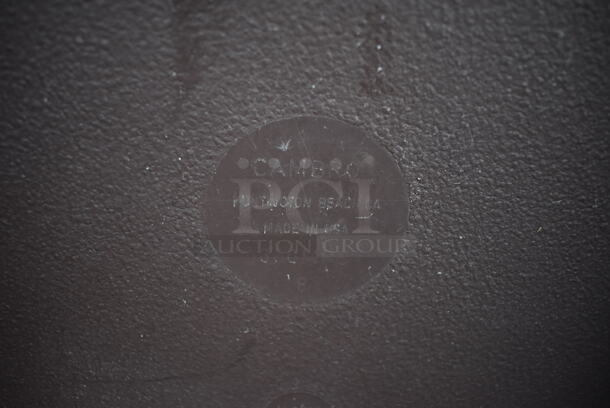2 Poly Food Carrying Catering Case; Cambro 300MPC Brown and Carlisle NPC300N Blue Gray. 17x24x23. 2 Times Your Bid! - Image 6 of 7
