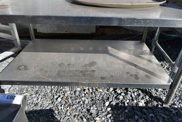 Stainless Steel Commercial Equipment Stand w/ Under Shelf. - Image 3 of 3