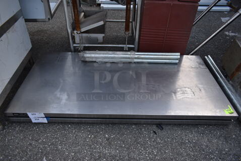 Nexel 6030SS Stainless Steel Tabletop w/ 4 Metal Legs. 