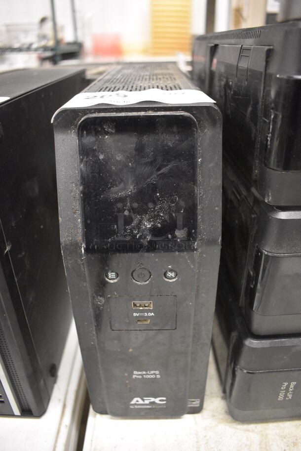 APC Back Ups Pro 1000 S. 4x14.5x10 - Image 1 of 3