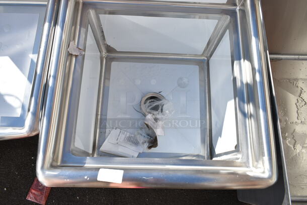 BRAND NEW SCRATCH AND DENT! Steelton 522CS11818N Stainless Steel Commercial Single Bay Sink. No Legs. - Image 4 of 5