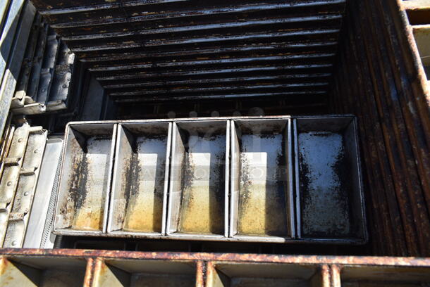PALLET LOT of Approximately 134 Items; Various Loaf Baking Pans Including 4 Well and 5 Well. 134 Times Your Bid! - Image 6 of 9