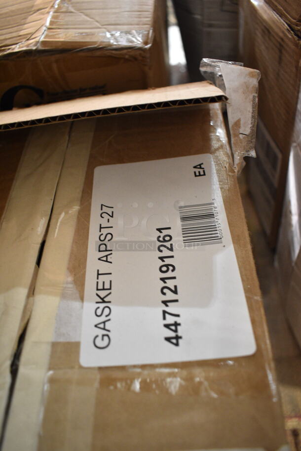 PALLET LOT of 27 BRAND NEW Boxes Including C54HT1 Dart Clearseal 5" Hinged Clear Slice Container - 250/Case, 433NHT101H Choice 1/6 Standard Size White "Thank You" Medium-Duty Plastic T-Shirt Bag - 1000/Case, 129MCS38B Choice 38 oz. Black Rectangular Microwavable Heavy Weight Container with Lid 8 3/4" x 6 1/4" x 2" - 150/Case, 127CH16 Choice 16 oz. Clear RPET Hinged Deli Container - 200/Case, 129MCR24B Choice 24 oz. Black Round Microwavable Heavy Weight Container with Lid 7 1/4" - 150/Case, 44712191261 Avantco A Plus 44712191261 Gasket for APST-27-8 Prep Tables, 5002TPJEC Lavex 2-Ply 550' Universal Jumbo Toilet Paper Roll with 7 1/2" Diameter - 12/Case, 795PTOKFT8 Choice Kraft Microwavable Folded Paper #8 Take-Out Container 6" x 4 3/4" x 2 1/2" - 300/Case, CTR16BD Dart SafeSeal 16 oz. Plastic Tamper-Resistant, Tamper-Evident Bowl with Dome Lid - 240/Case, 127SB24COMBO Choice 24 oz. Clear Plastic Salad Bowl with Lid - 150/Case, 129MCR24B Choice 24 oz. Black Round Microwavable Heavy Weight Container with Lid 7 1/4" - 150/Case, 433NACHOS Carnival King Small Clear 2 Compartment Plastic Nacho Tray - 500/Case, 50012W Choice 12 oz. White Poly Paper Hot Cup - 1000/Case, 500TO883 Choice 8" x 8" x 3" Microwaveable 3-Compartment Black / Clear Plastic Hinged Container - 100/Case, Dart 85HT3R 8" x 8" x 3" White Foam Three-Compartment Square Take Out Container with Perforated Hinged Lid - 200/Case. 27 Times Your Bid! - Image 7 of 12