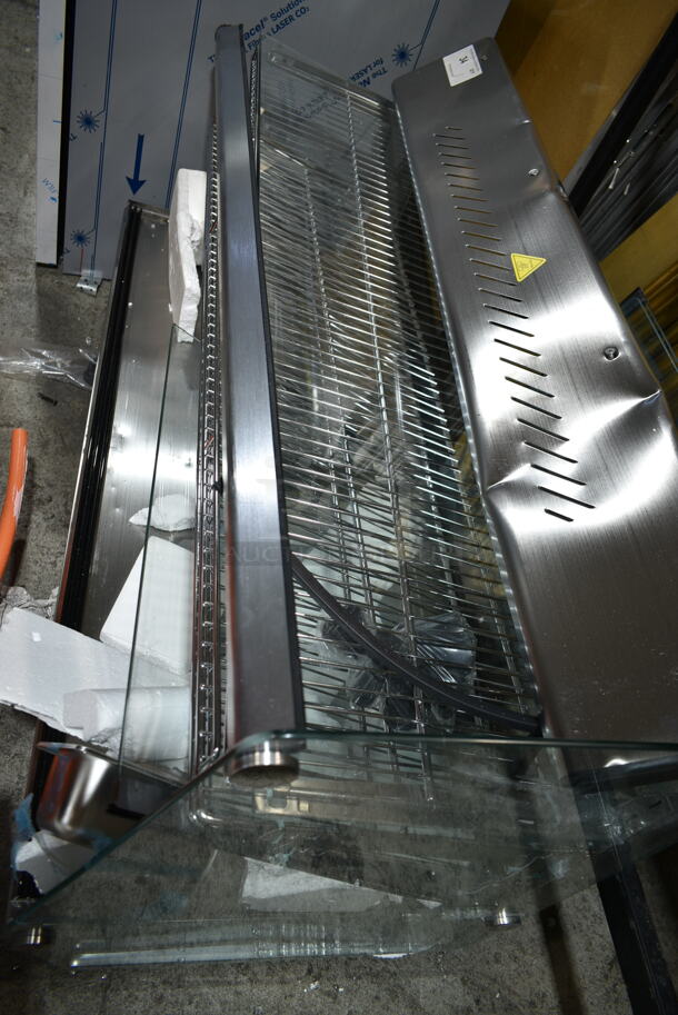 BRAND NEW SCRATCH AND DENT! ServIt 423HDM48SA Stainless Steel Commercial Countertop Full Service Heated Merchandiser Display Case. See Pictures for Damage. 120 Volts, 1 Phase. Tested and Working!
 - Image 4 of 7