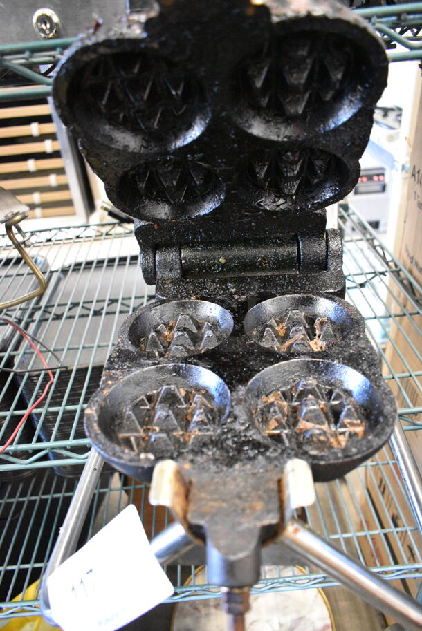Metal Commercial Countertop 4 Small Waffle Maker. 120 Volts, 1 Phase. Tested and Working! - Image 5 of 6