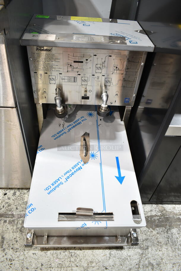 BRAND NEW SCRATCH AND DENT! 2024 Pitco Frialator P14 Stainless Steel Commercial Portable Fryer Oil Filter Machine. 120 Volts, 1 Phase.  - Image 2 of 8